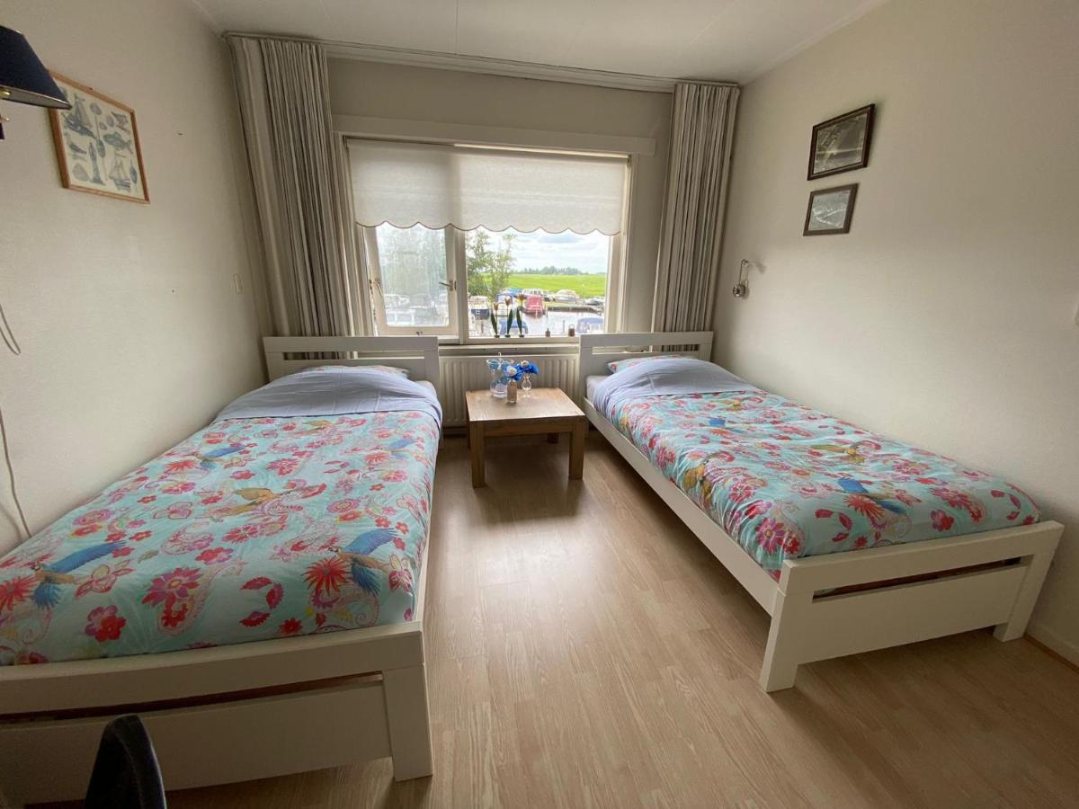 Huis Bij Het Water Met Sloepje Jutrijp 외부 사진